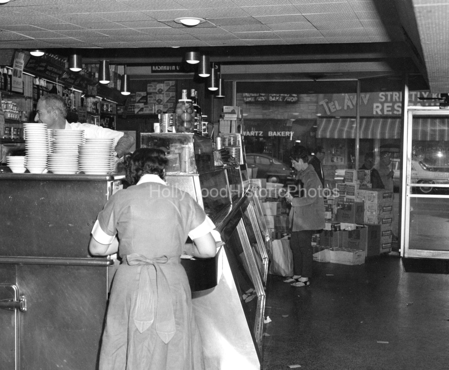 Canters Deli 1968 2 419 N Fairfax.jpg